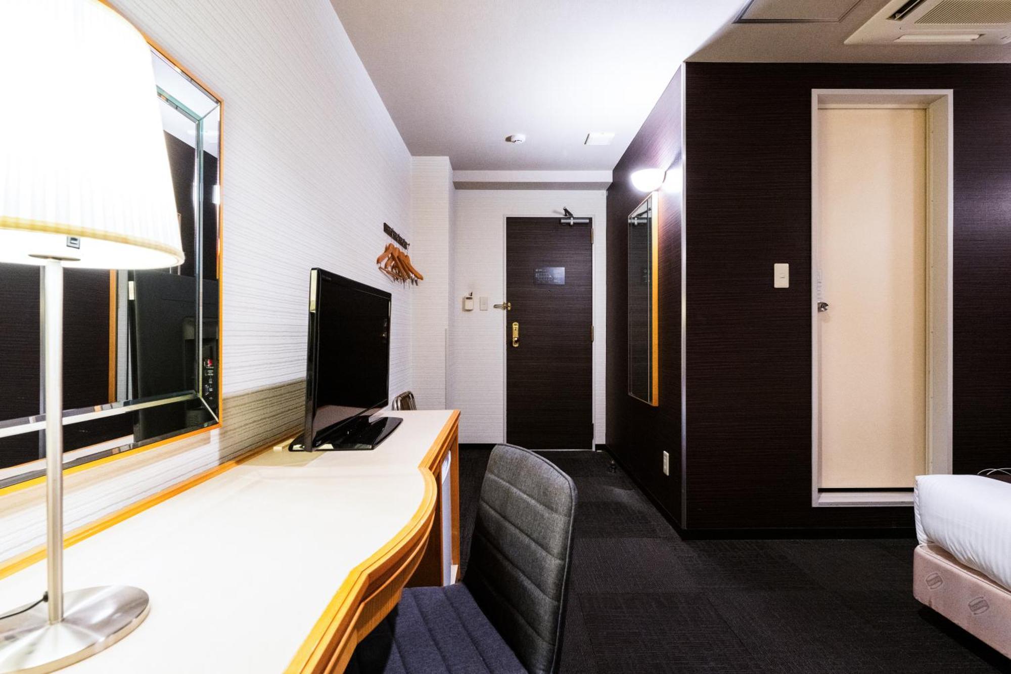 Urvest Hotel Kamata Токио Экстерьер фото
